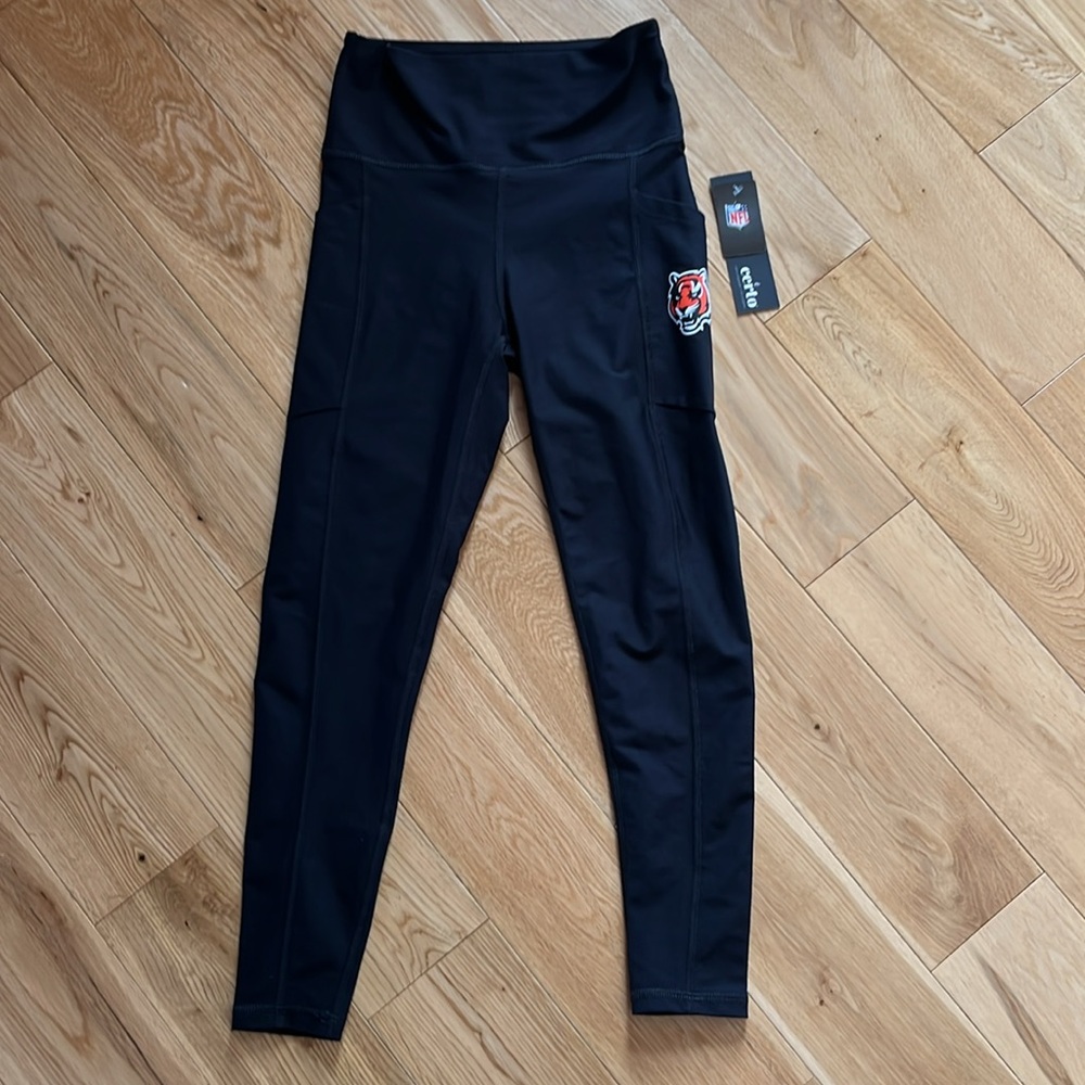 NWT Cincinnati Bengals Certo Black High Waist Two-Pocket Leggings